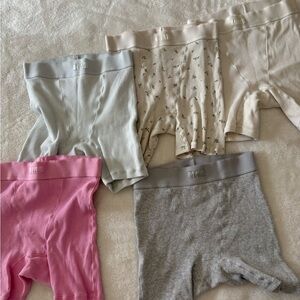 Skims BUNDLE of 5 Ribbed Cotton Boxer Shorts worn once, some were never worn!